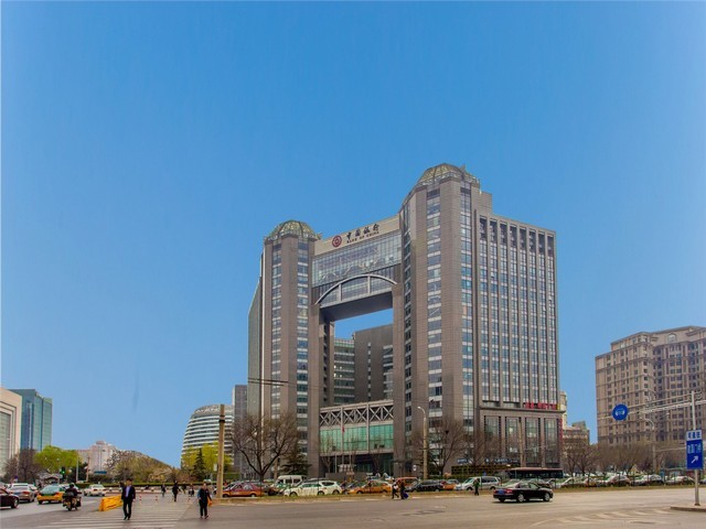 华为mate40RS保时捷电池更换